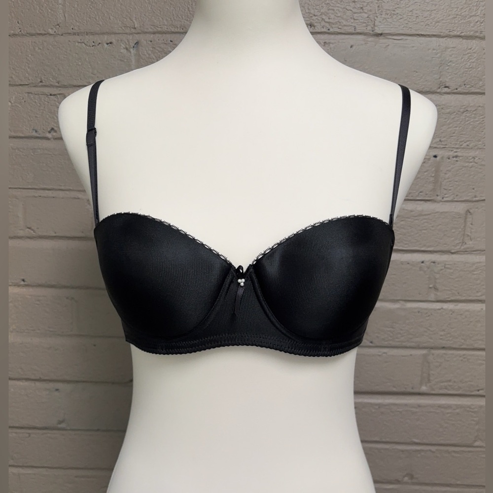 Wacoal black converter bra. 36 A petite